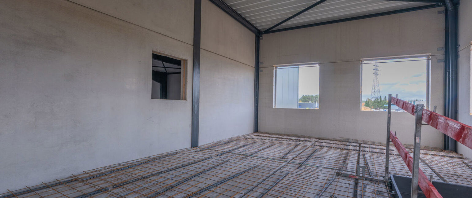 Kantoren & magazijn te huur in Dilsen-Stokkem