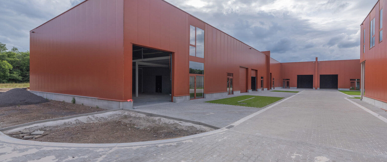 Kmo-unit te koop in Maasmechelen