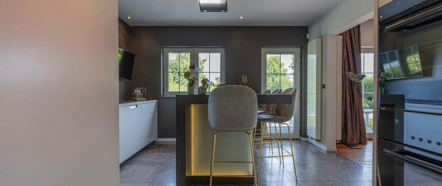 Villa te koop in Maaseik