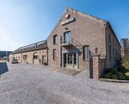 Gebouw voor gemengd gebruik te koop in Bree