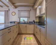 Gebouw voor gemengd gebruik te koop in Maaseik