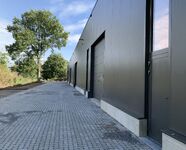 Industrieel gebouw te huur in Maaseik