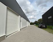Industrieel gebouw te huur in Maaseik
