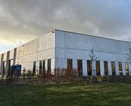 Kantoren & magazijn te koop in Sint-Truiden